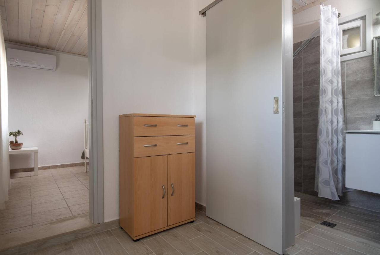 Agrikia Tis Vasilikis Apartamento Ormilia Exterior foto