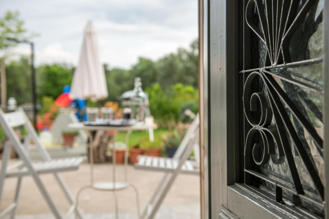 Agrikia Tis Vasilikis Apartamento Ormilia Exterior foto